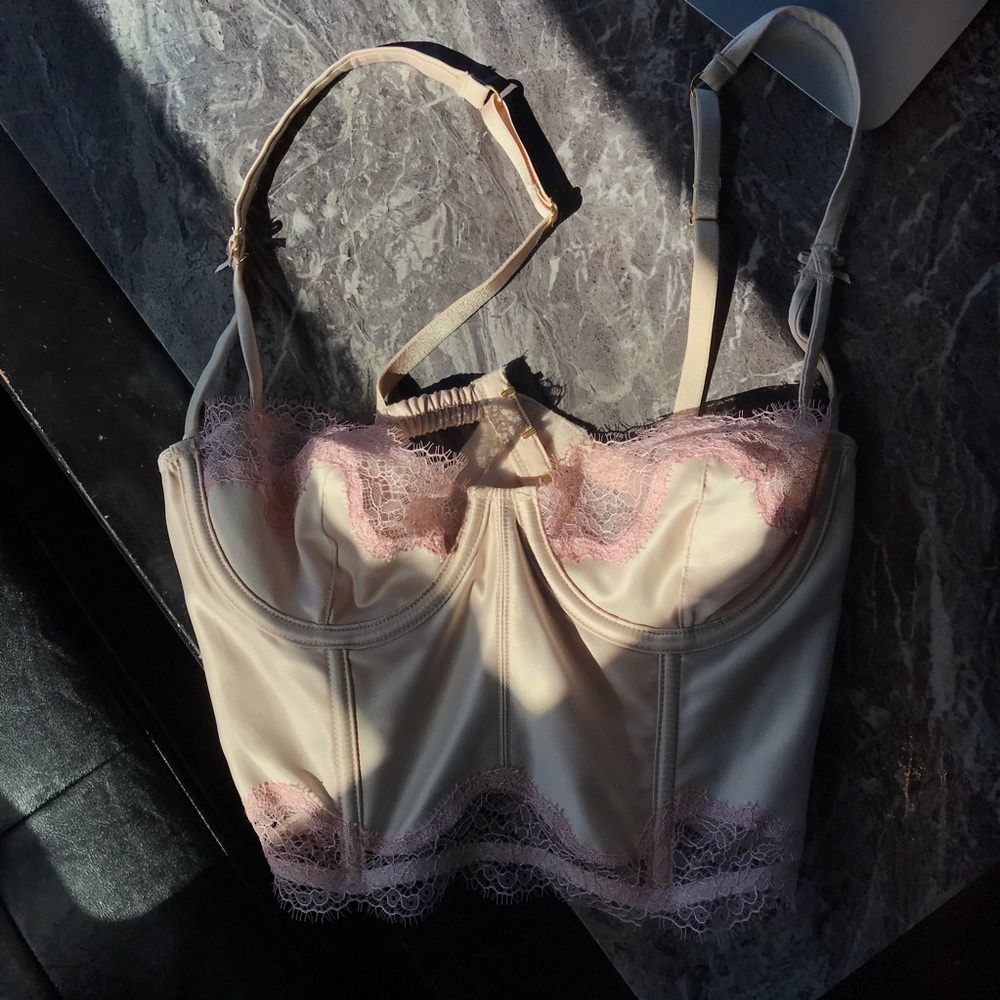 Corset Top w Wire